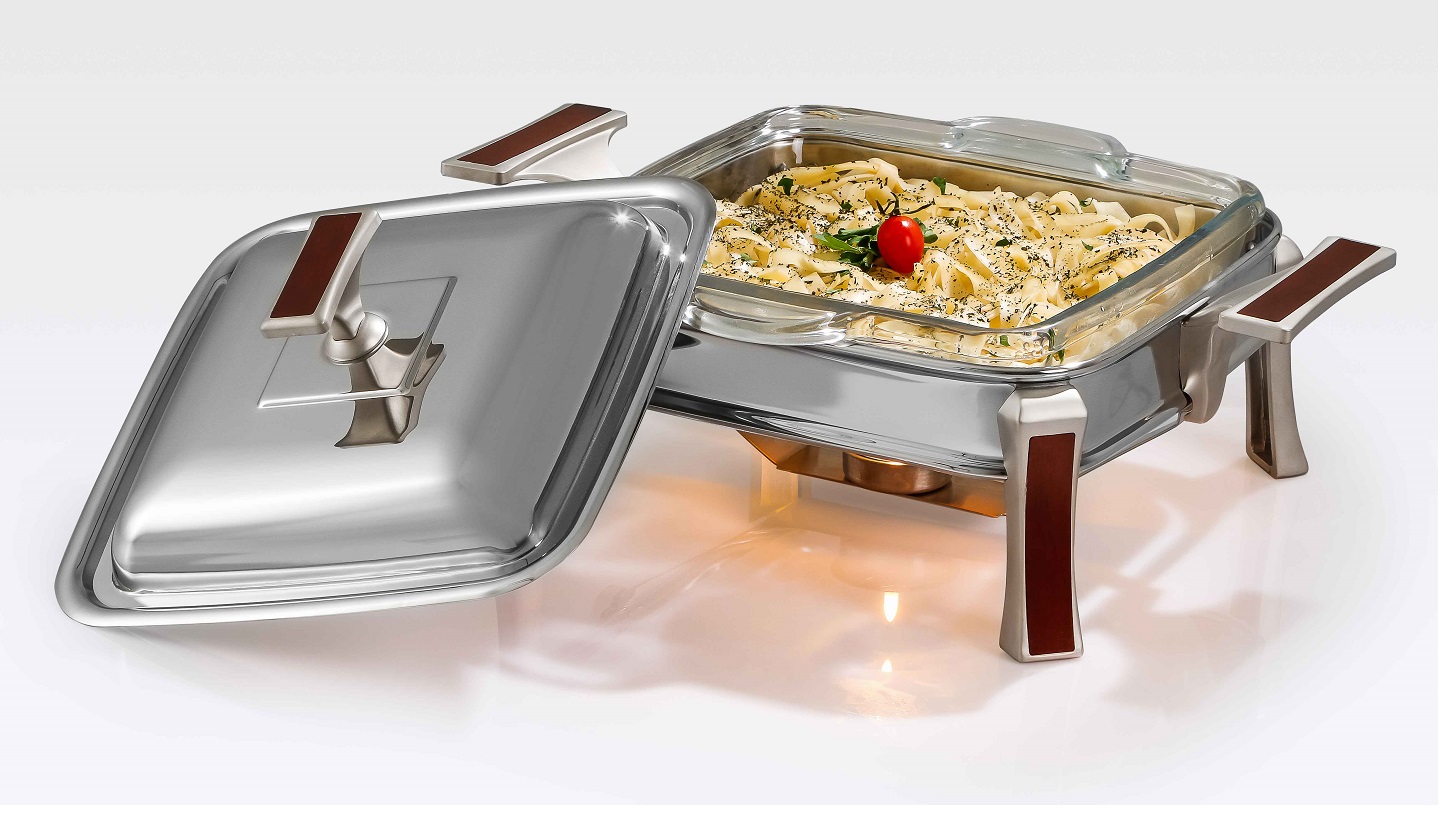 Fyrkantigt serveringsfat i rostfritt stål – perfekt modern bordsdukning | MAT STEEL